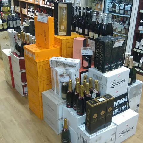 Easter Champagne Offers