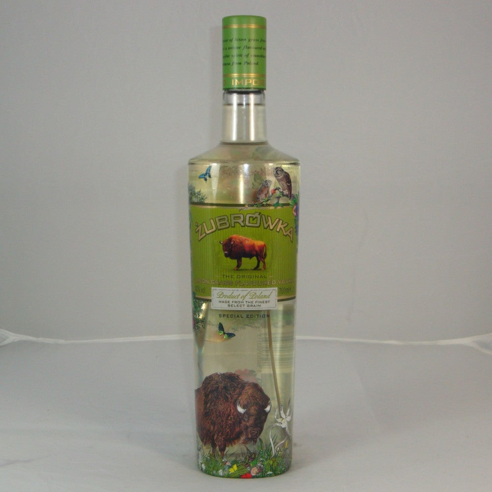 Zubrowka Bison Grass Vodka   40%